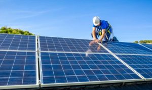Installation et mise en production des panneaux solaires photovoltaïques à Tiercé